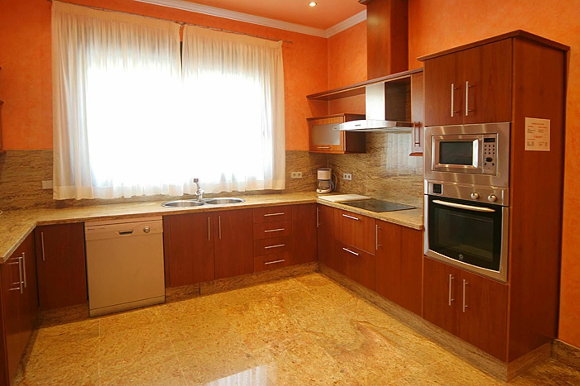 Villa With 4 Bedrooms In Las Lagunas De Mijas, With Wonderful Mountain 외부 사진